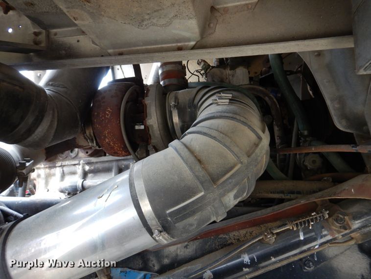 image for item DH8160 1982 Peterbilt 362  semi truck