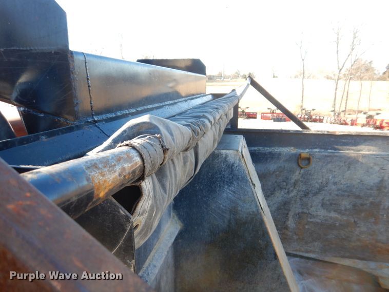 image for item DH8162 1999 International 9200  dump truck