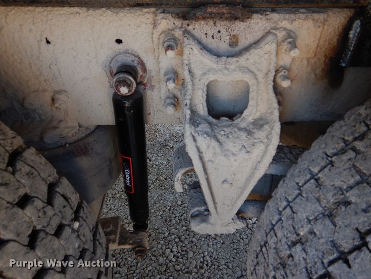 image for item DH8162 1999 International 9200  dump truck