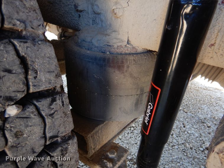 image for item DH8162 1999 International 9200  dump truck