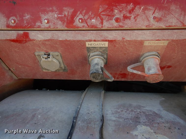 image for item DH8162 1999 International 9200  dump truck