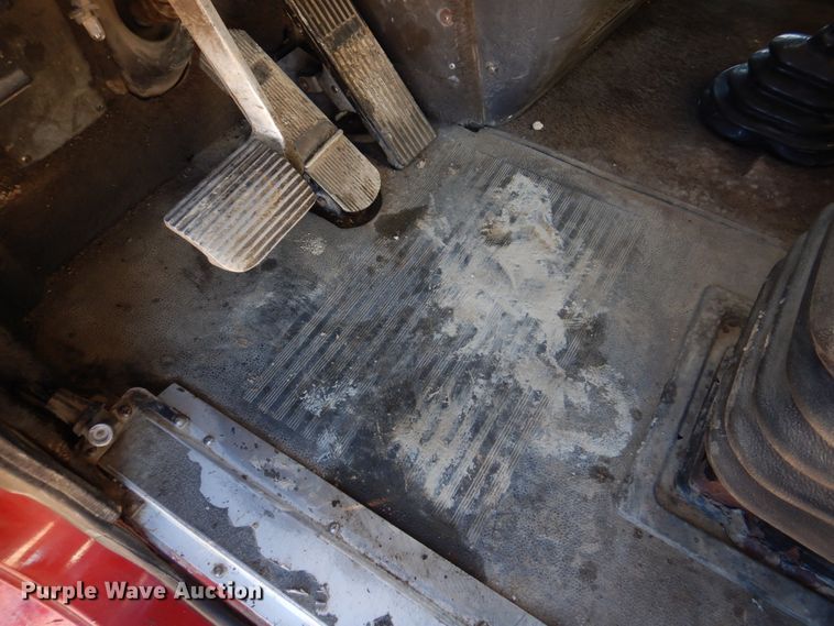 image for item DH8162 1999 International 9200  dump truck