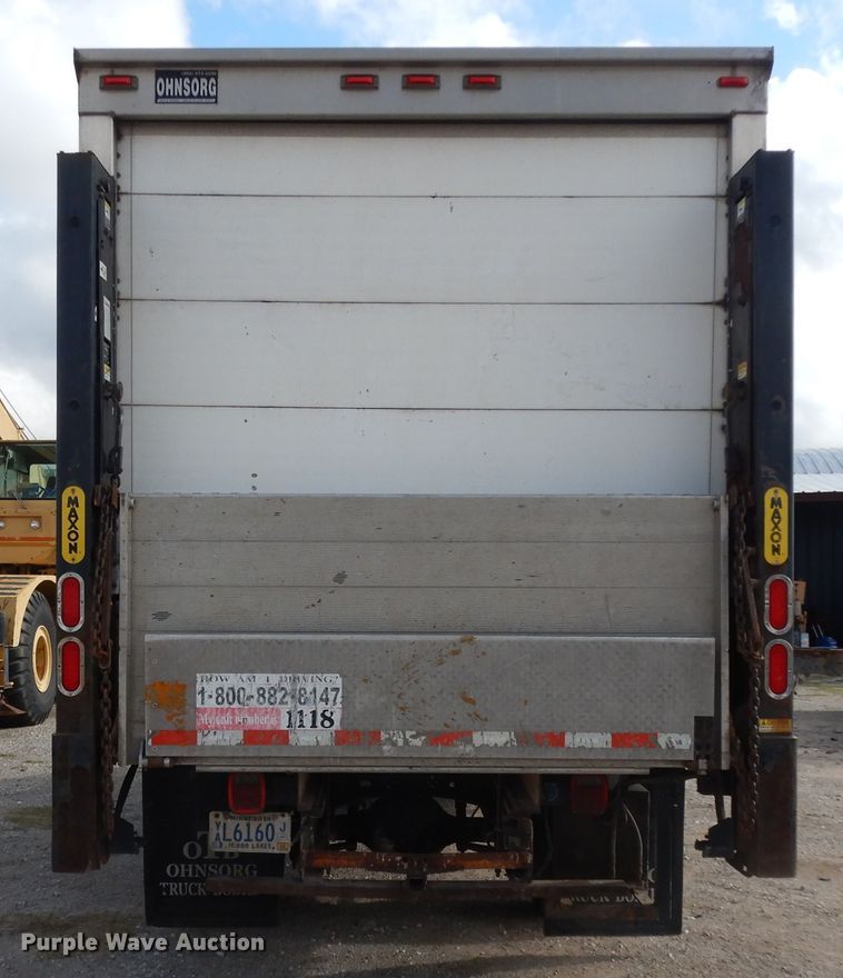 image for item DI8609 2000 Freightliner FL60  box truck