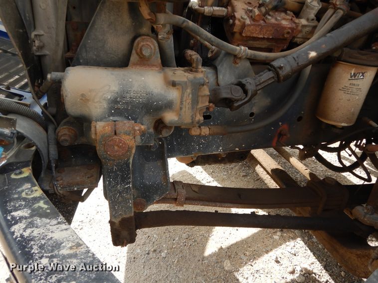 image for item DI8609 2000 Freightliner FL60  box truck