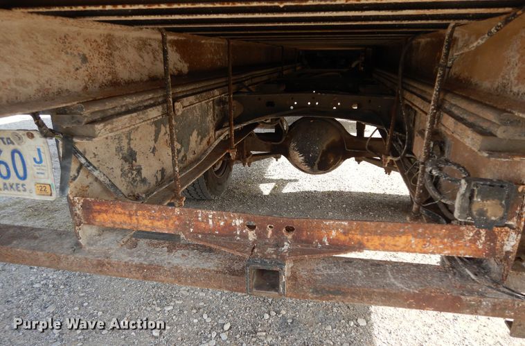 image for item DI8609 2000 Freightliner FL60  box truck