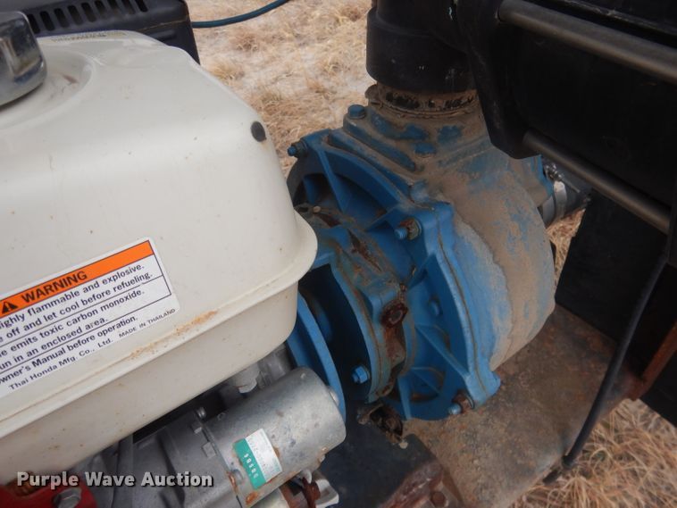 image for item DJ1249 1988 Fruehauf 307SS  fertilizer delivery trailer