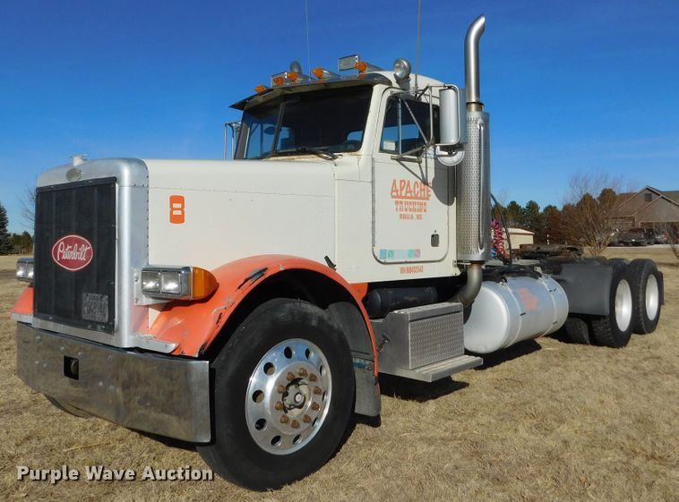image for item DJ7573 1998 Peterbilt 379  semi truck