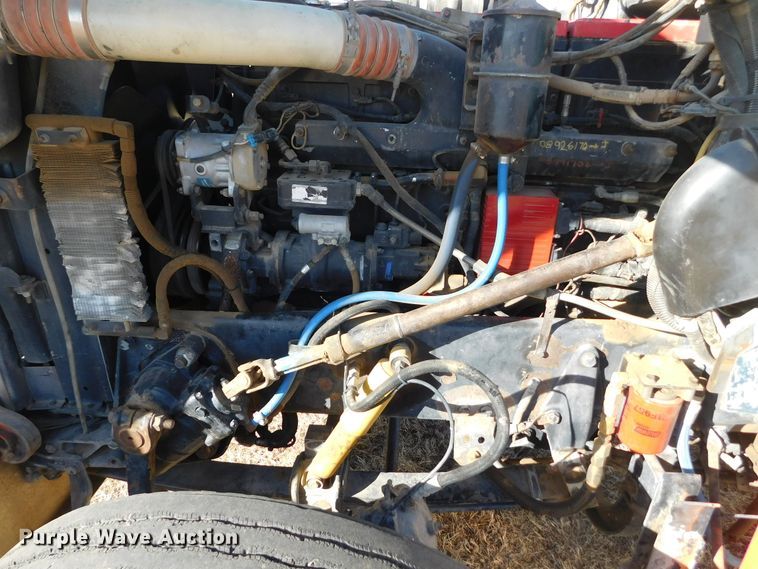 image for item DJ7573 1998 Peterbilt 379  semi truck