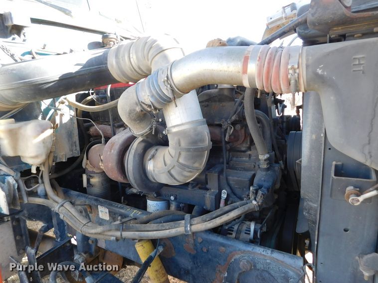 image for item DJ7573 1998 Peterbilt 379  semi truck