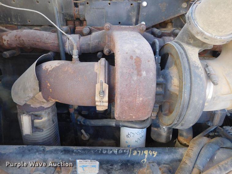 image for item DJ7573 1998 Peterbilt 379  semi truck