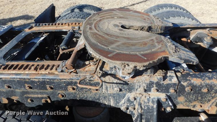 image for item DJ7573 1998 Peterbilt 379  semi truck