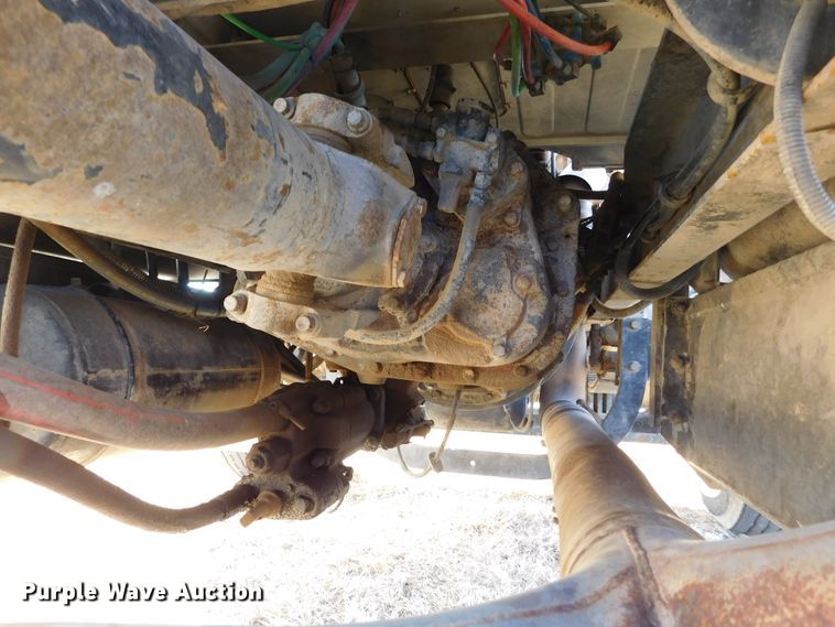 image for item DJ7573 1998 Peterbilt 379  semi truck