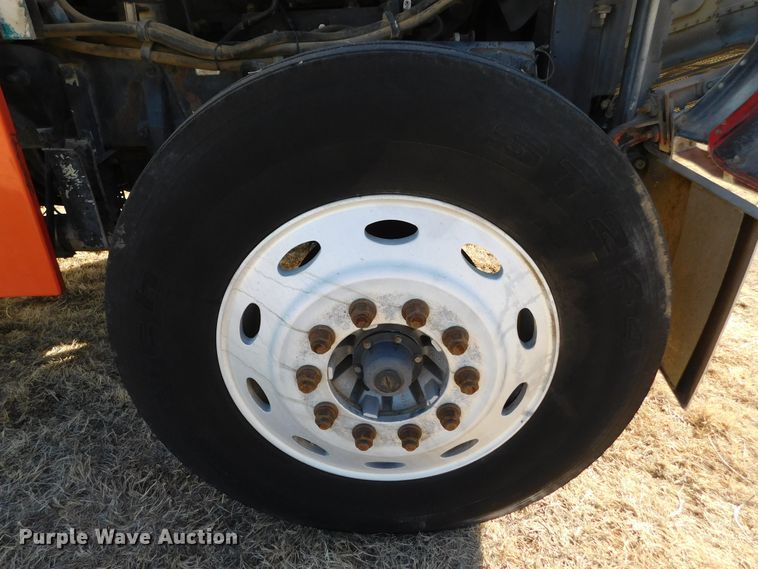 image for item DJ7573 1998 Peterbilt 379  semi truck