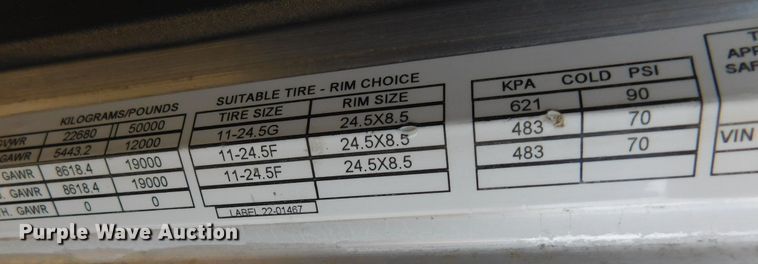 image for item DJ7573 1998 Peterbilt 379  semi truck