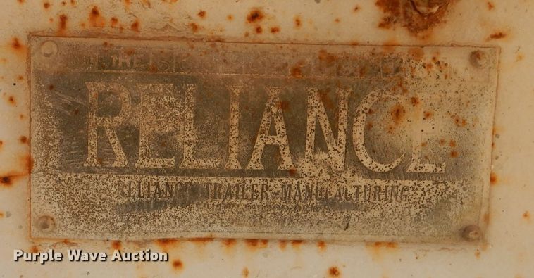 image for item DJ8837 1993 Reliance  end dump trailer