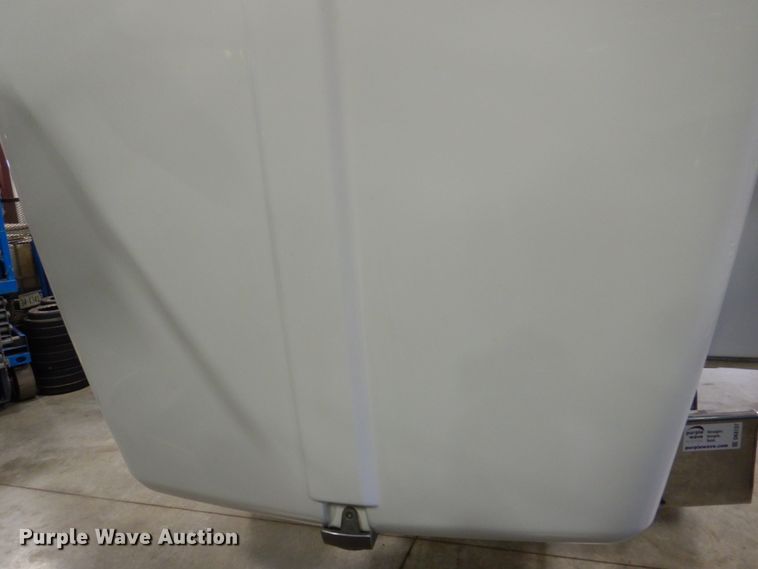 image for item DK8737 1993 Kenworth T800  semi truck