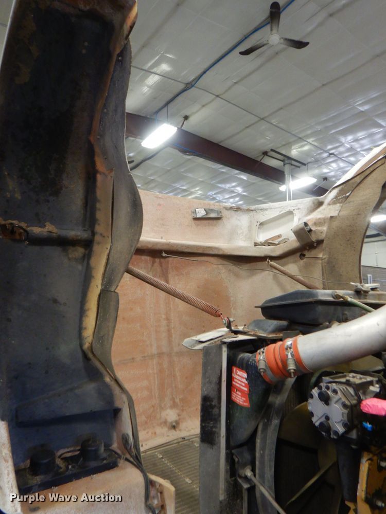 image for item DK8737 1993 Kenworth T800  semi truck