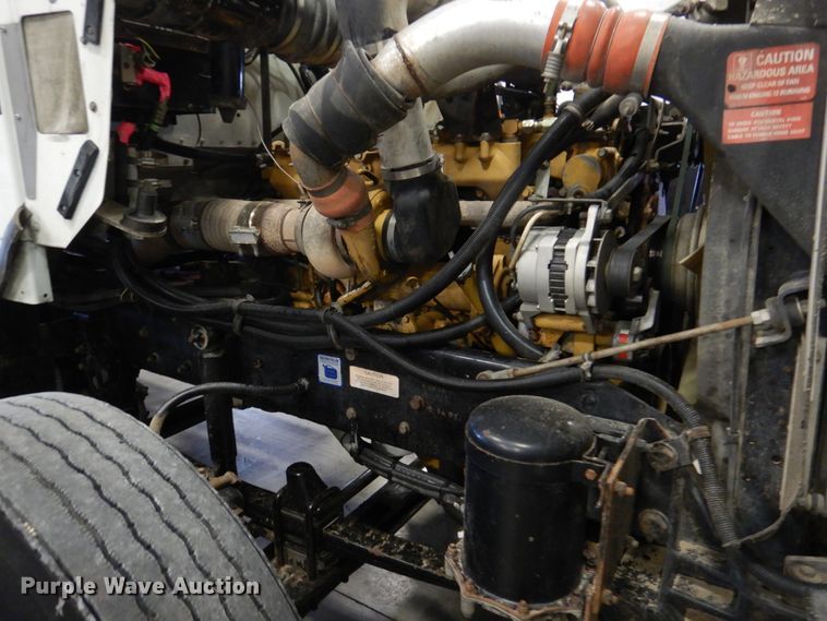 image for item DK8737 1993 Kenworth T800  semi truck