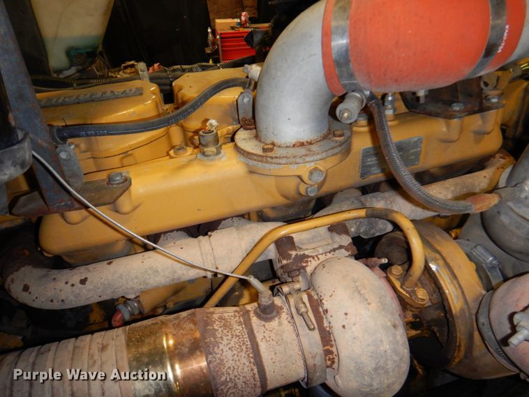 image for item DK8737 1993 Kenworth T800  semi truck