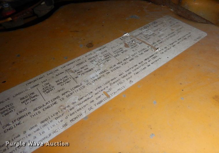 image for item DK8737 1993 Kenworth T800  semi truck