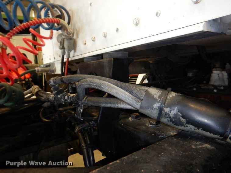 image for item DK8737 1993 Kenworth T800  semi truck