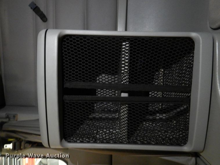 image for item DK8738 2006 Freightliner Columbia  semi truck