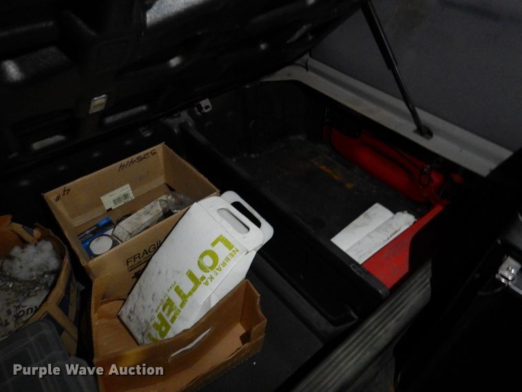 image for item DK8738 2006 Freightliner Columbia  semi truck