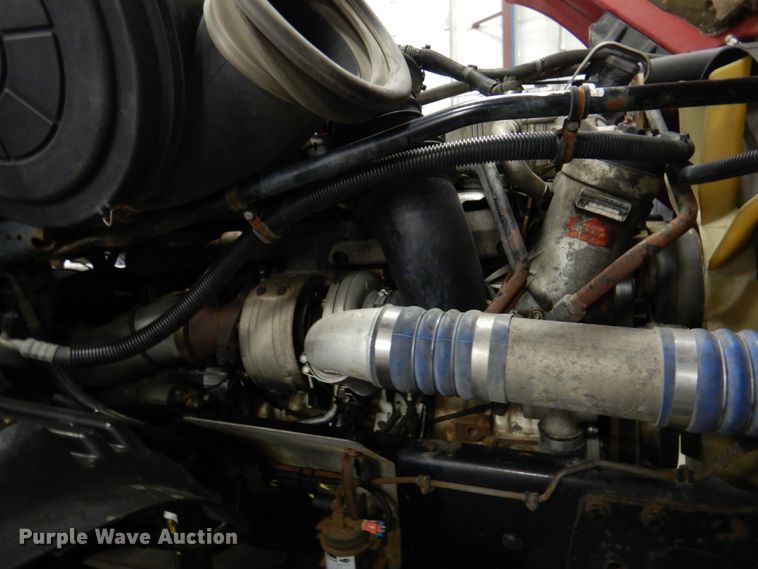 image for item DK8738 2006 Freightliner Columbia  semi truck