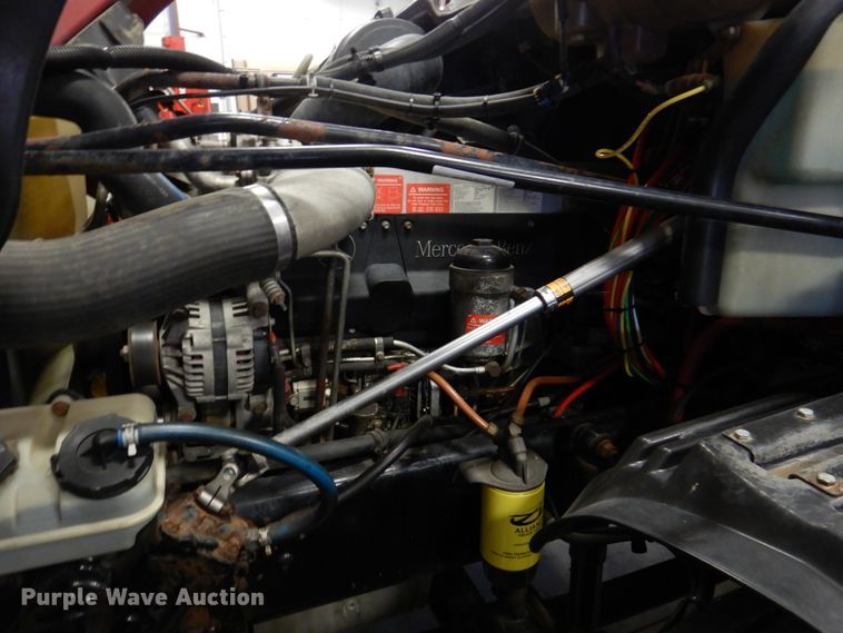 image for item DK8738 2006 Freightliner Columbia  semi truck