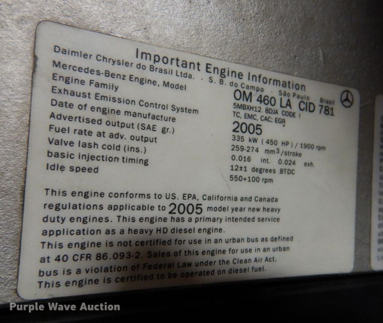 image for item DK8738 2006 Freightliner Columbia  semi truck