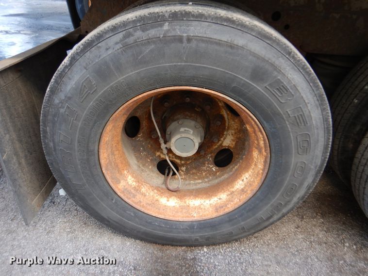 image for item DK8739 2005 Great Dane 7411TPSA  dry van trailer