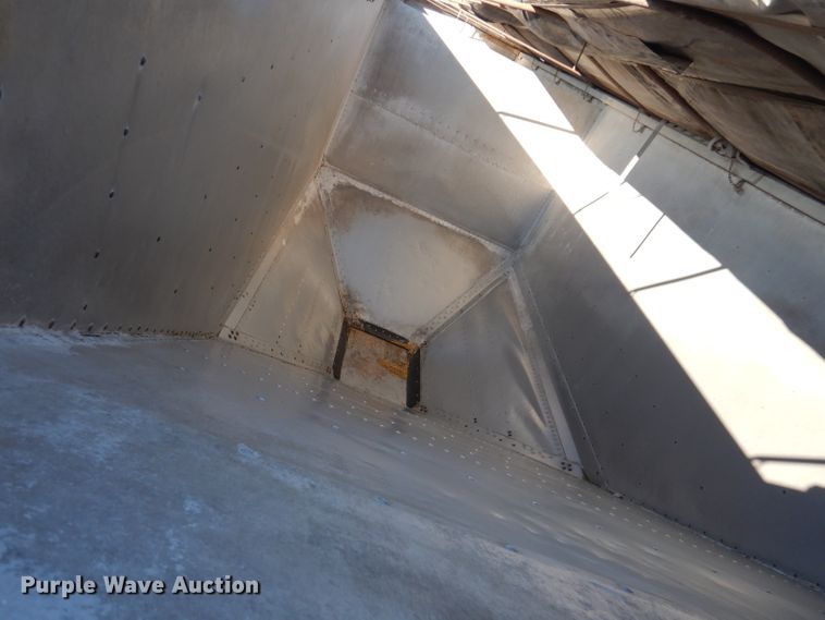 image for item DL5909 1998 Timpte  grain trailer