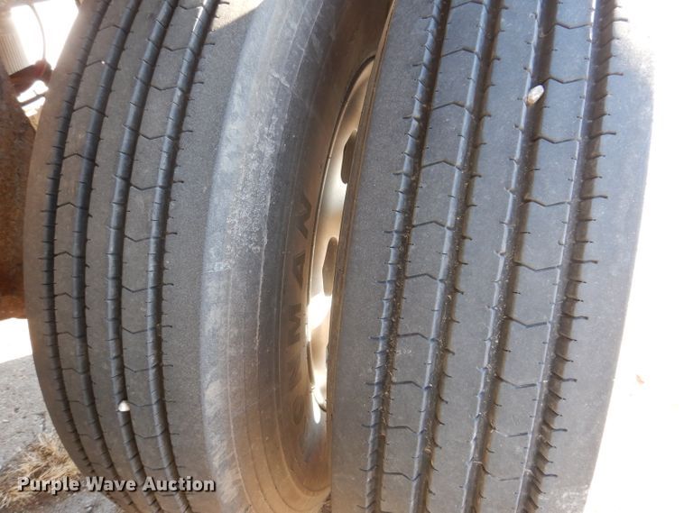 image for item DL5909 1998 Timpte  grain trailer