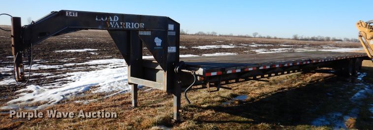 image for item DL5913 2008 Friesen GN-40-H  equipment trailer