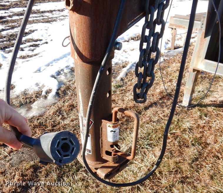 image for item DL5913 2008 Friesen GN-40-H  equipment trailer