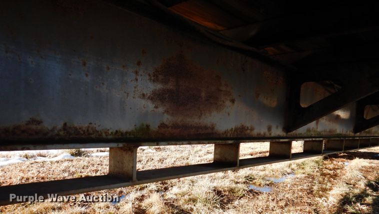 image for item DL5913 2008 Friesen GN-40-H  equipment trailer