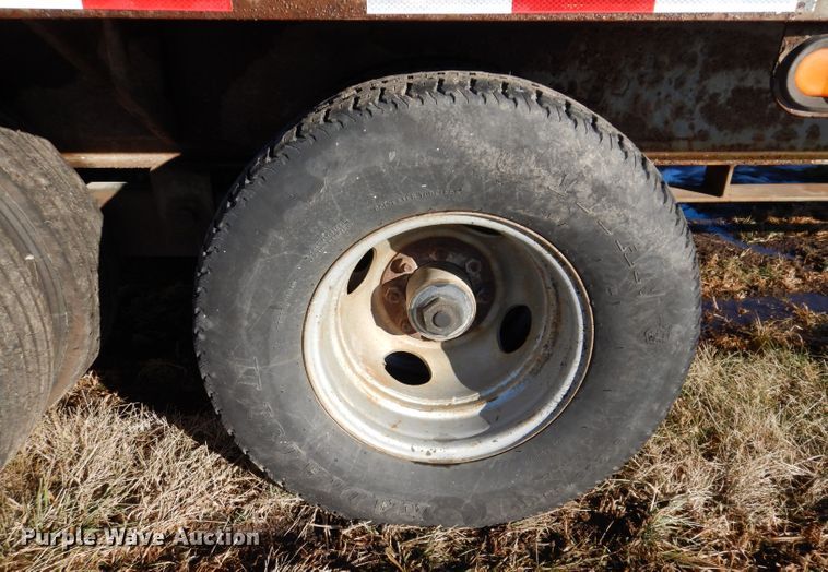 image for item DL5913 2008 Friesen GN-40-H  equipment trailer