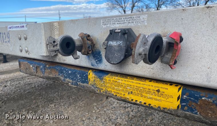 image for item DL6818 2003 Utility FS2CHA  flatbed trailer