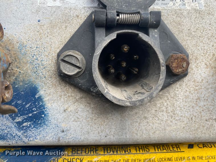 image for item DL6818 2003 Utility FS2CHA  flatbed trailer