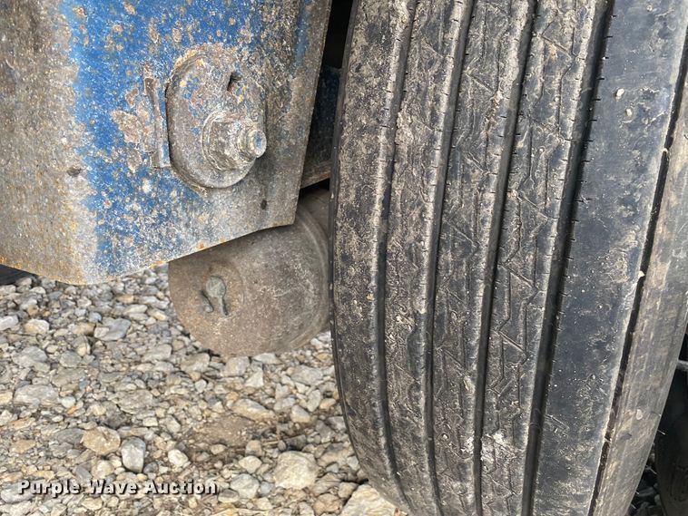 image for item DL6818 2003 Utility FS2CHA  flatbed trailer