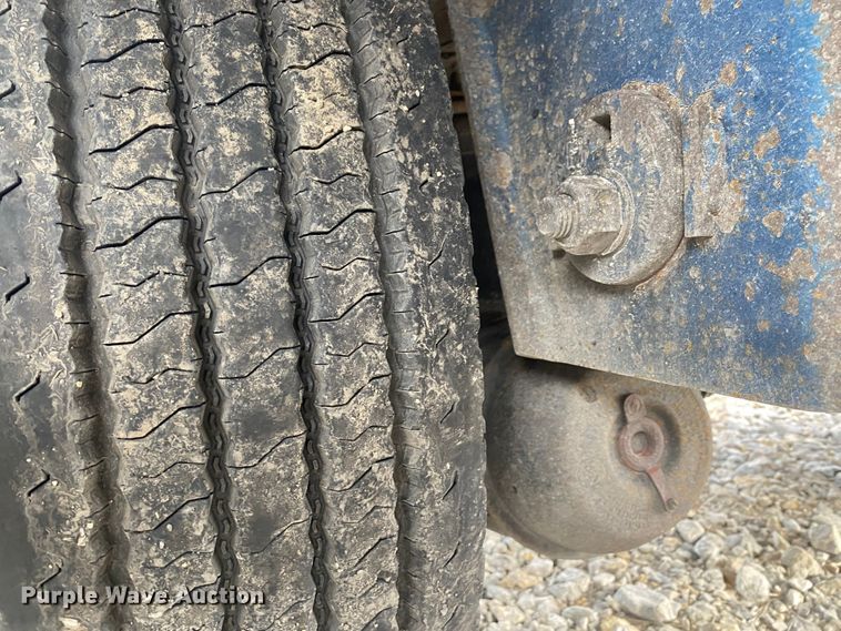 image for item DL6818 2003 Utility FS2CHA  flatbed trailer