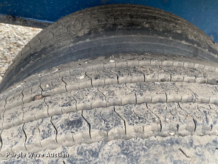 image for item DL6818 2003 Utility FS2CHA  flatbed trailer