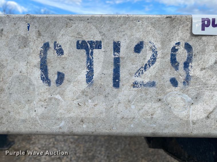 image for item DL6818 2003 Utility FS2CHA  flatbed trailer