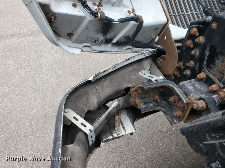 image for item DM4459 2000 Volvo VNL  semi truck