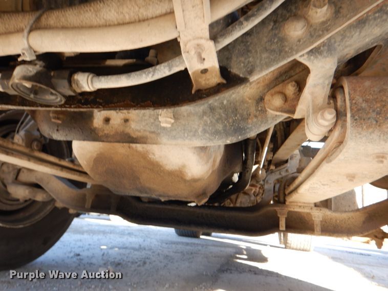 image for item DN2526 2006 Mack CXN613  semi truck