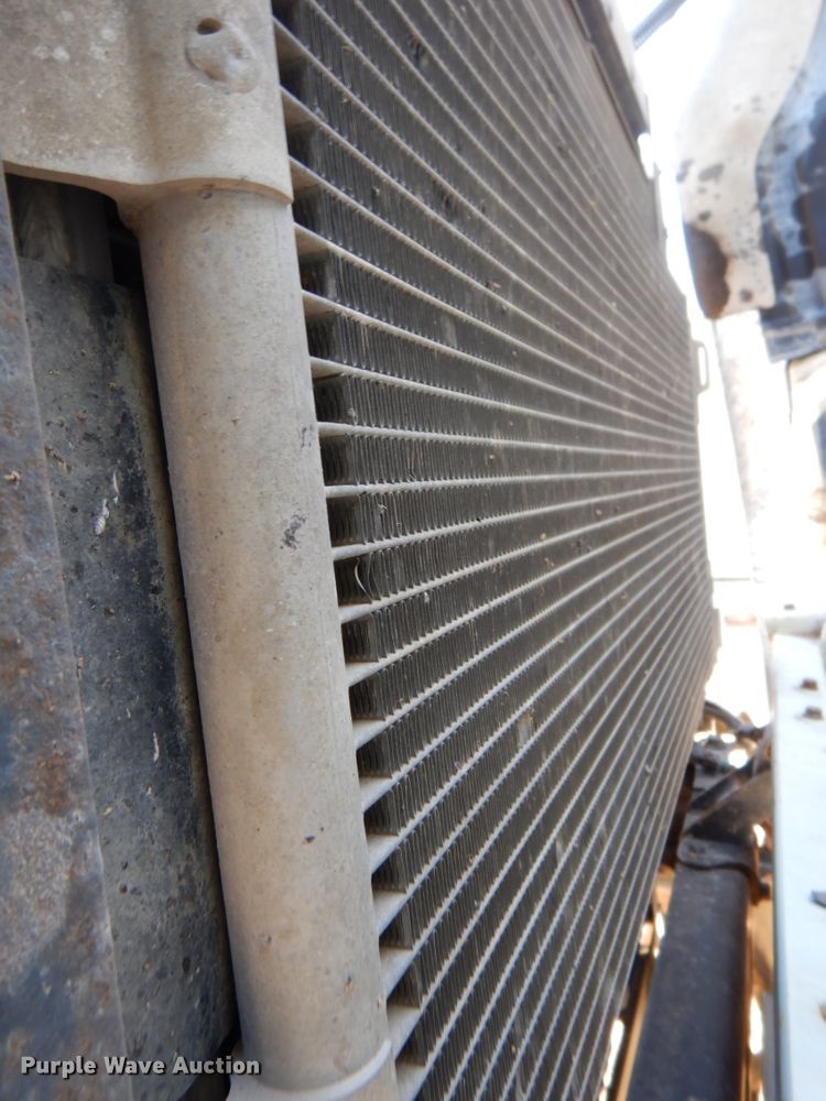 image for item DN2526 2006 Mack CXN613  semi truck