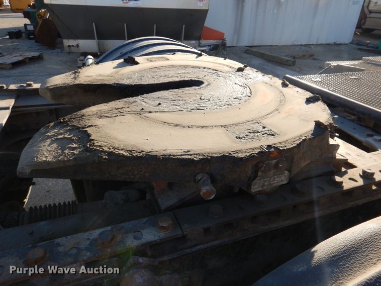 image for item DN2526 2006 Mack CXN613  semi truck