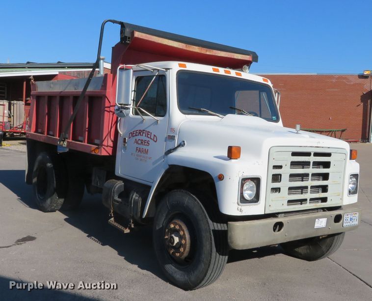 image for item DN7811 1987 International 1955  dump truck