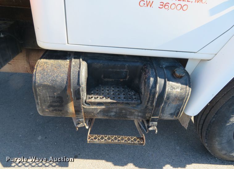 image for item DN7811 1987 International 1955  dump truck