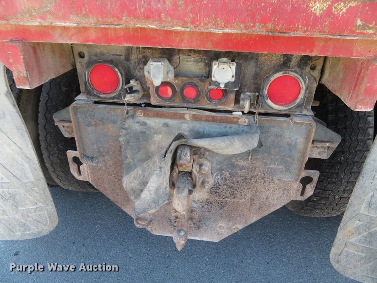 image for item DN7811 1987 International 1955  dump truck